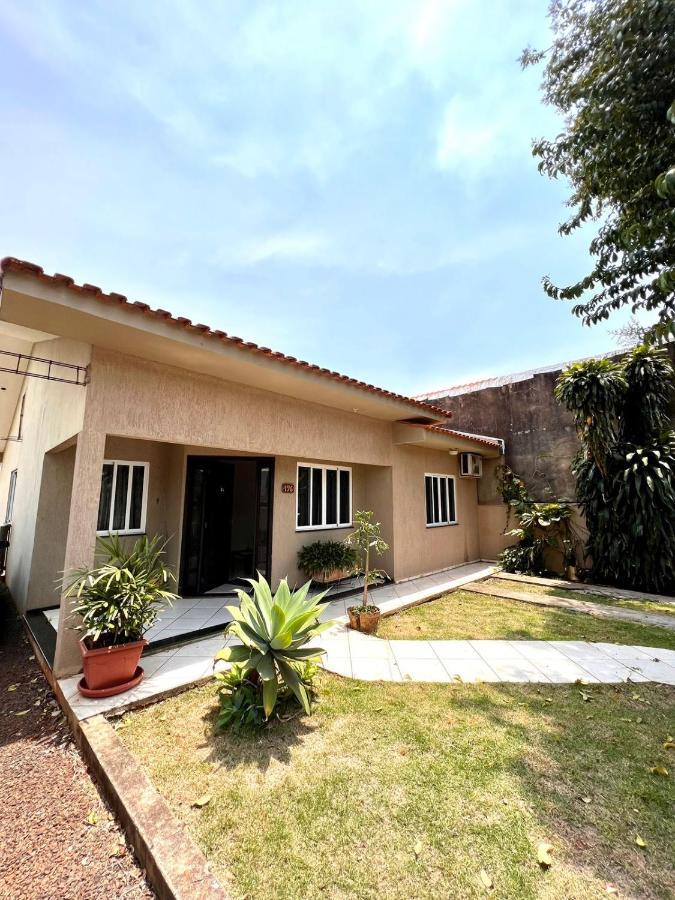 Casa Aconchegante No Centro De Foz Do Iguacu 빌라 외부 사진