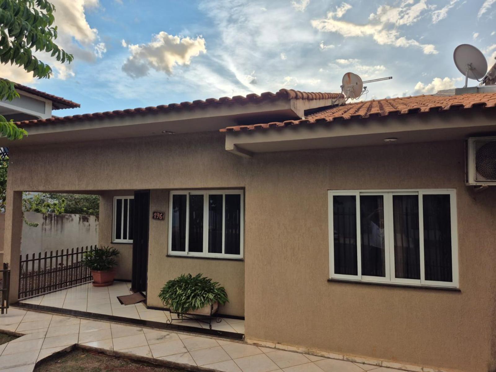 Casa Aconchegante No Centro De Foz Do Iguacu 빌라 외부 사진